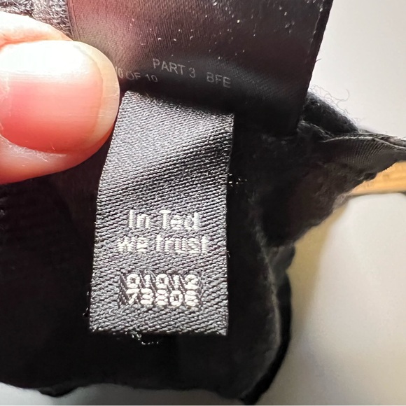 Ted Baker London Sweater Men’s Gray Black Color Block Stripes Wool Blend size 4 - Picture 9 of 9